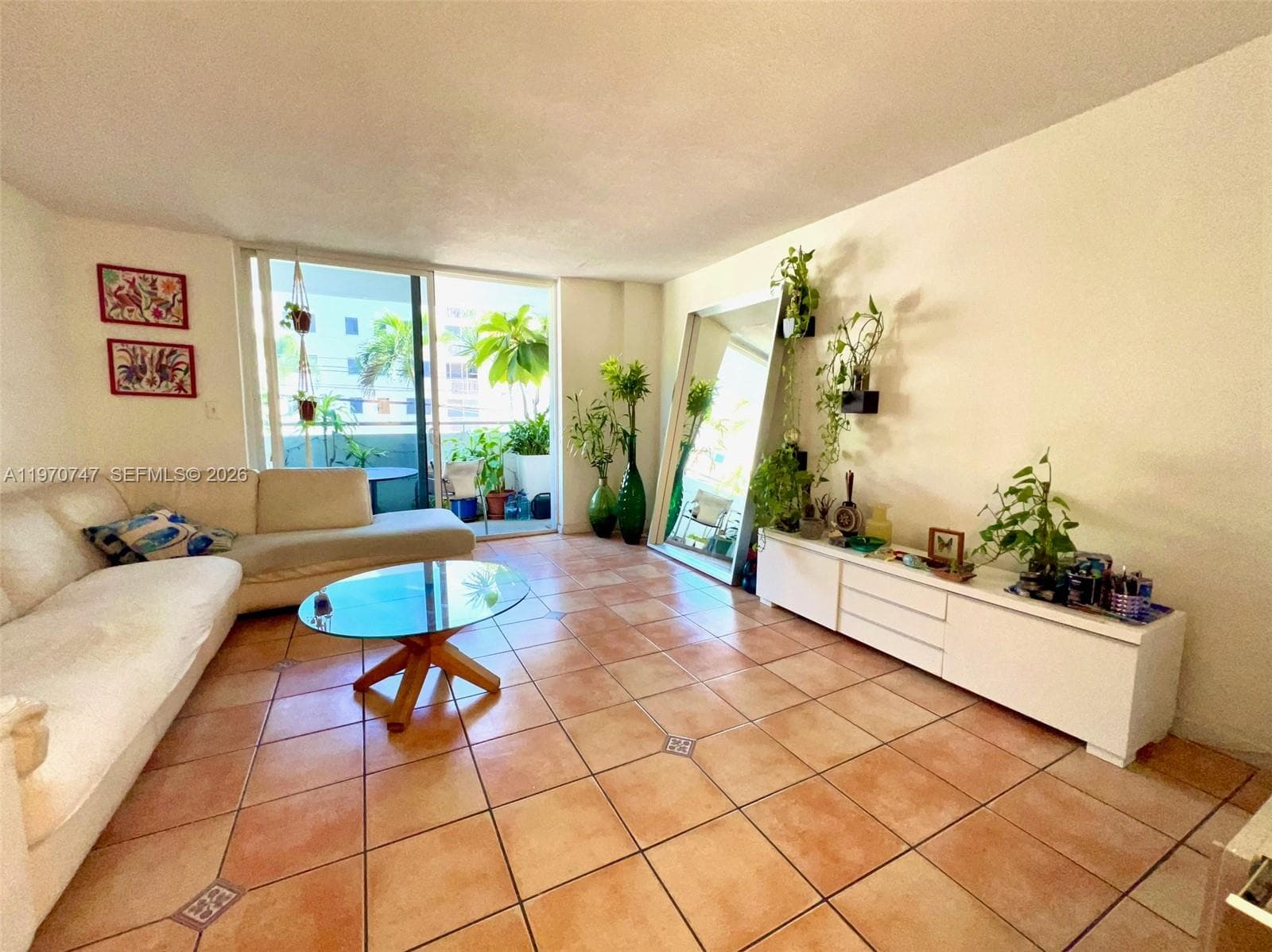 A11970747 — Miami Beach — 28