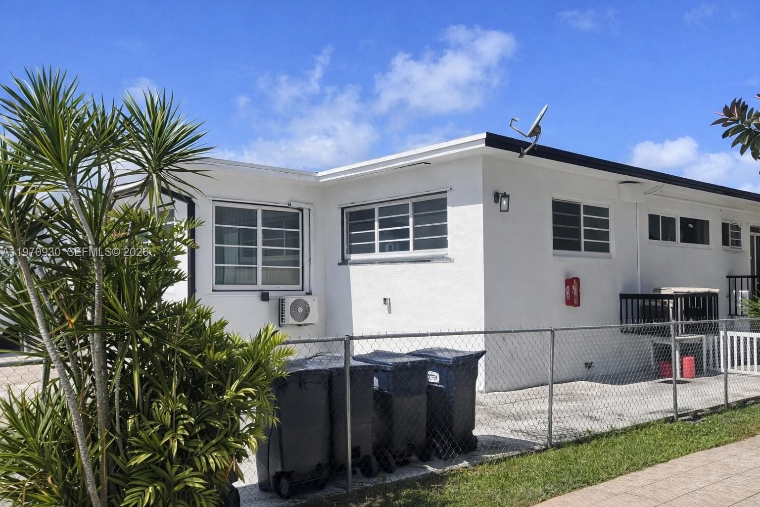 A11970930 — Miami Beach — 14