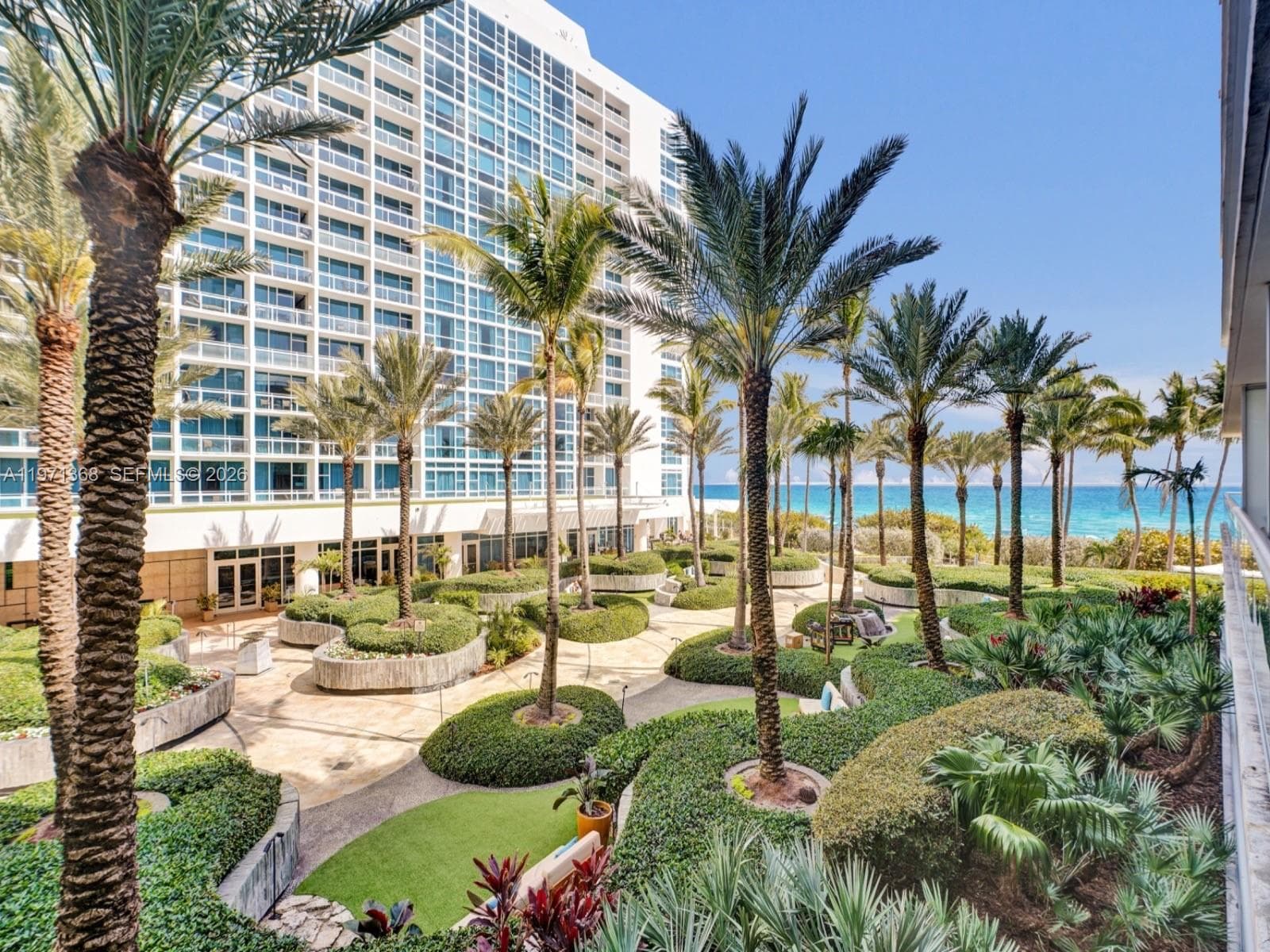 A11971368 — Miami Beach — 2