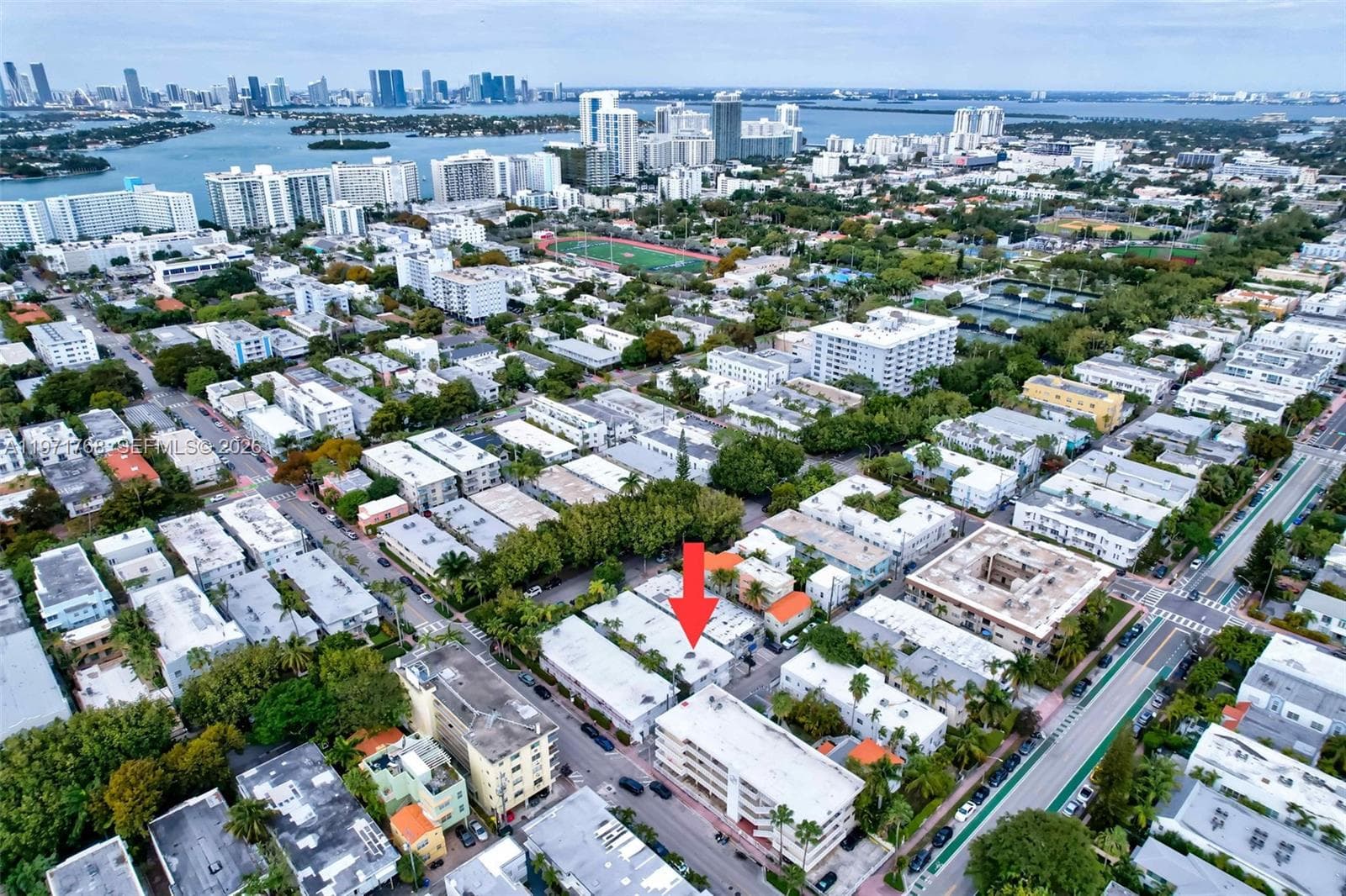 A11971768 — Miami Beach — 16