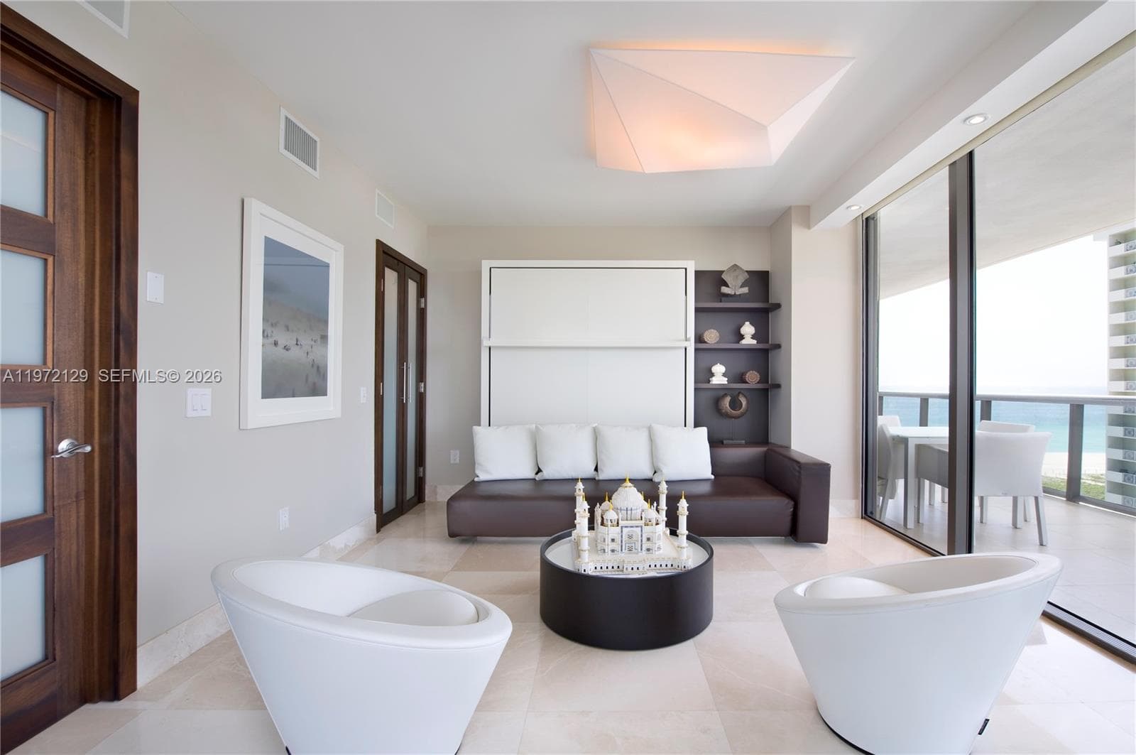 A11972129 — Miami Beach — 8