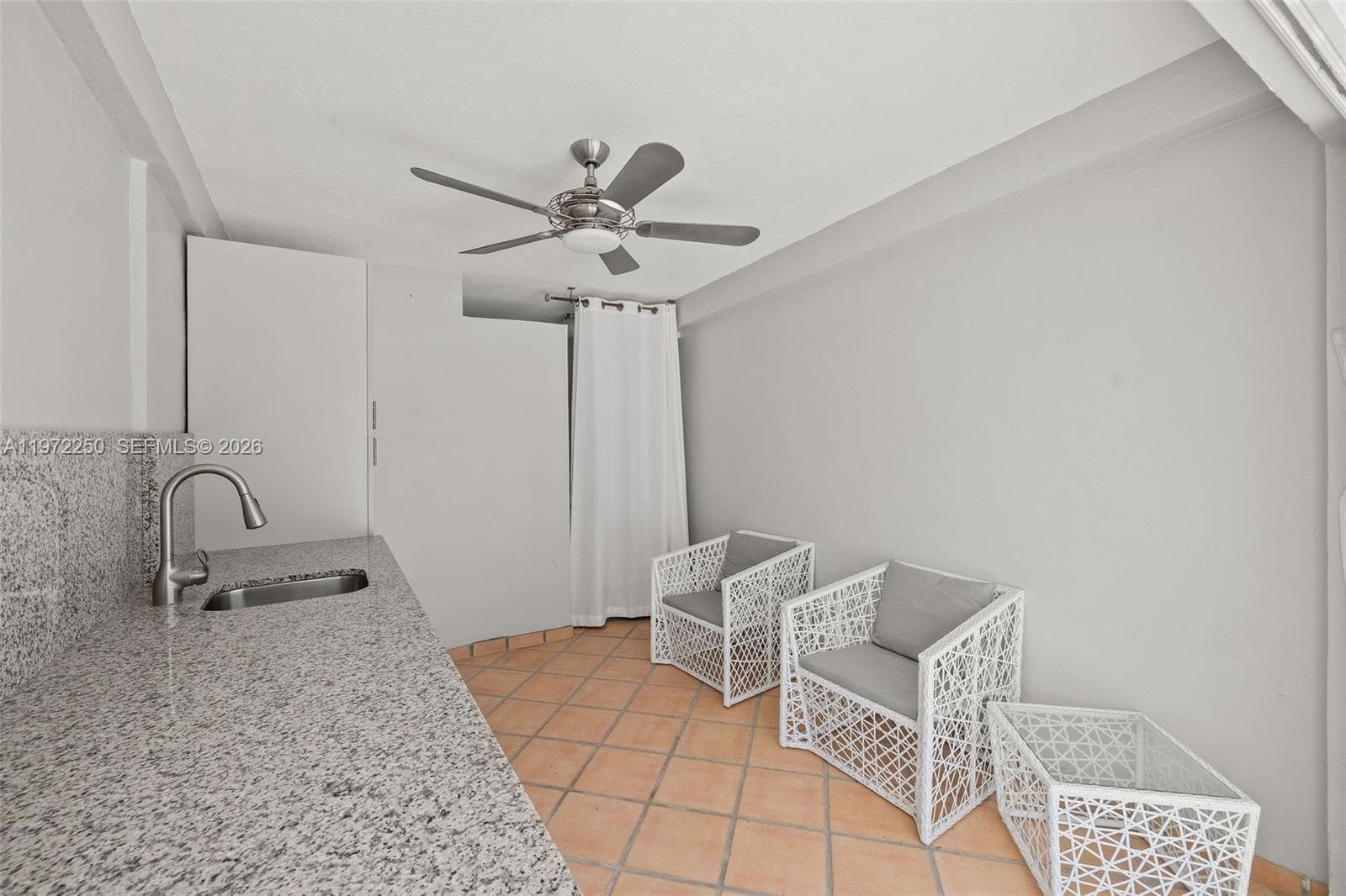 A11972250 — Miami Beach — 6