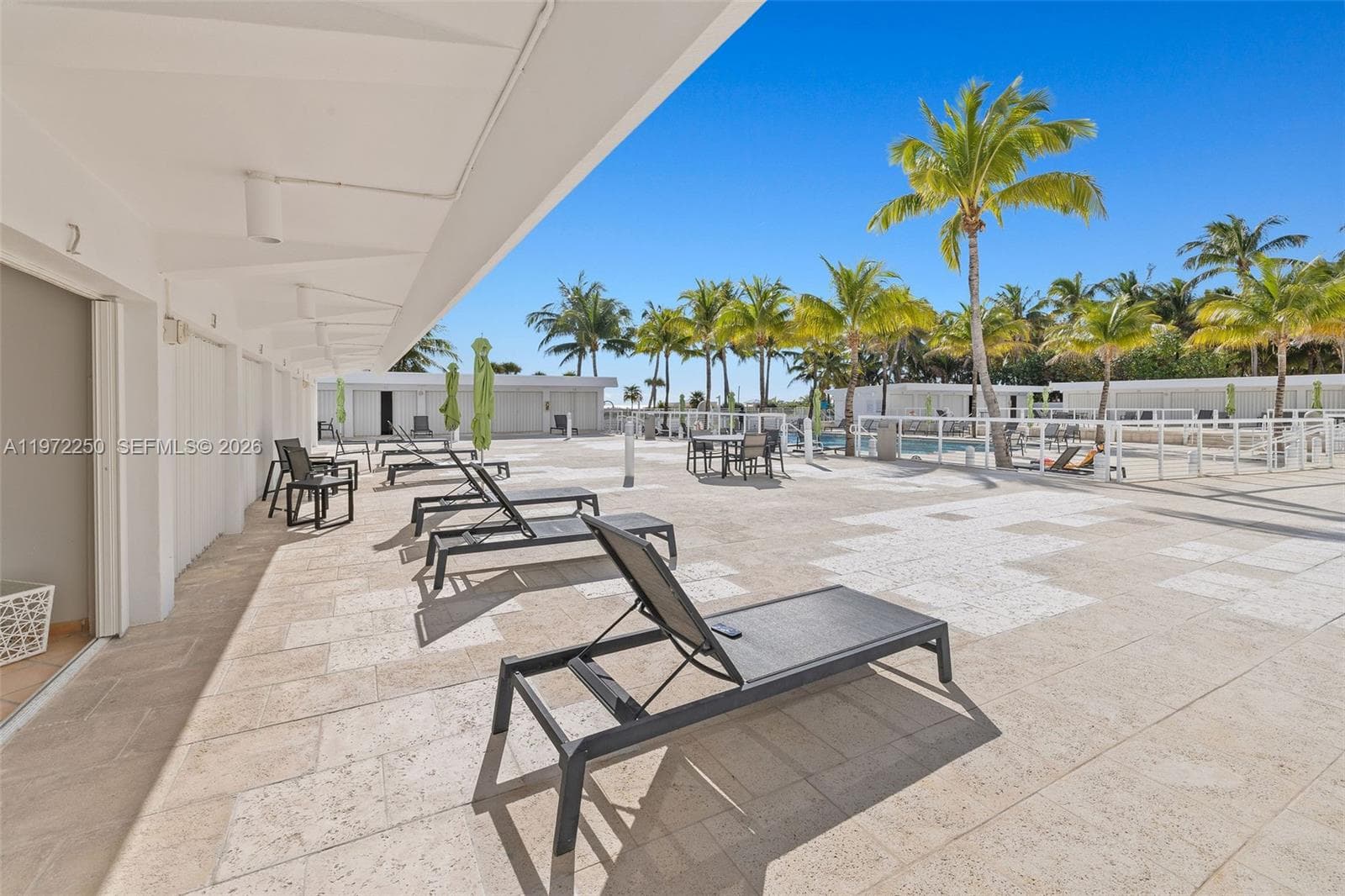 A11972250 — Miami Beach — 11