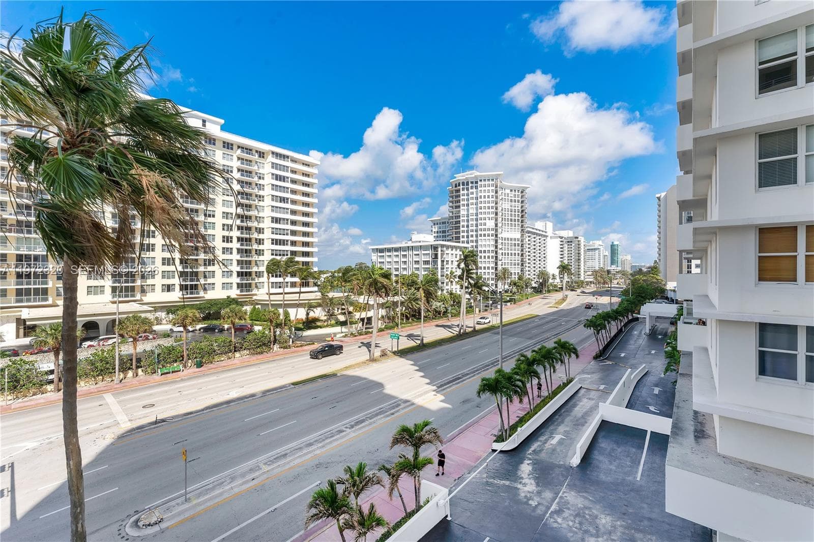 A11972320 — Miami Beach — 22