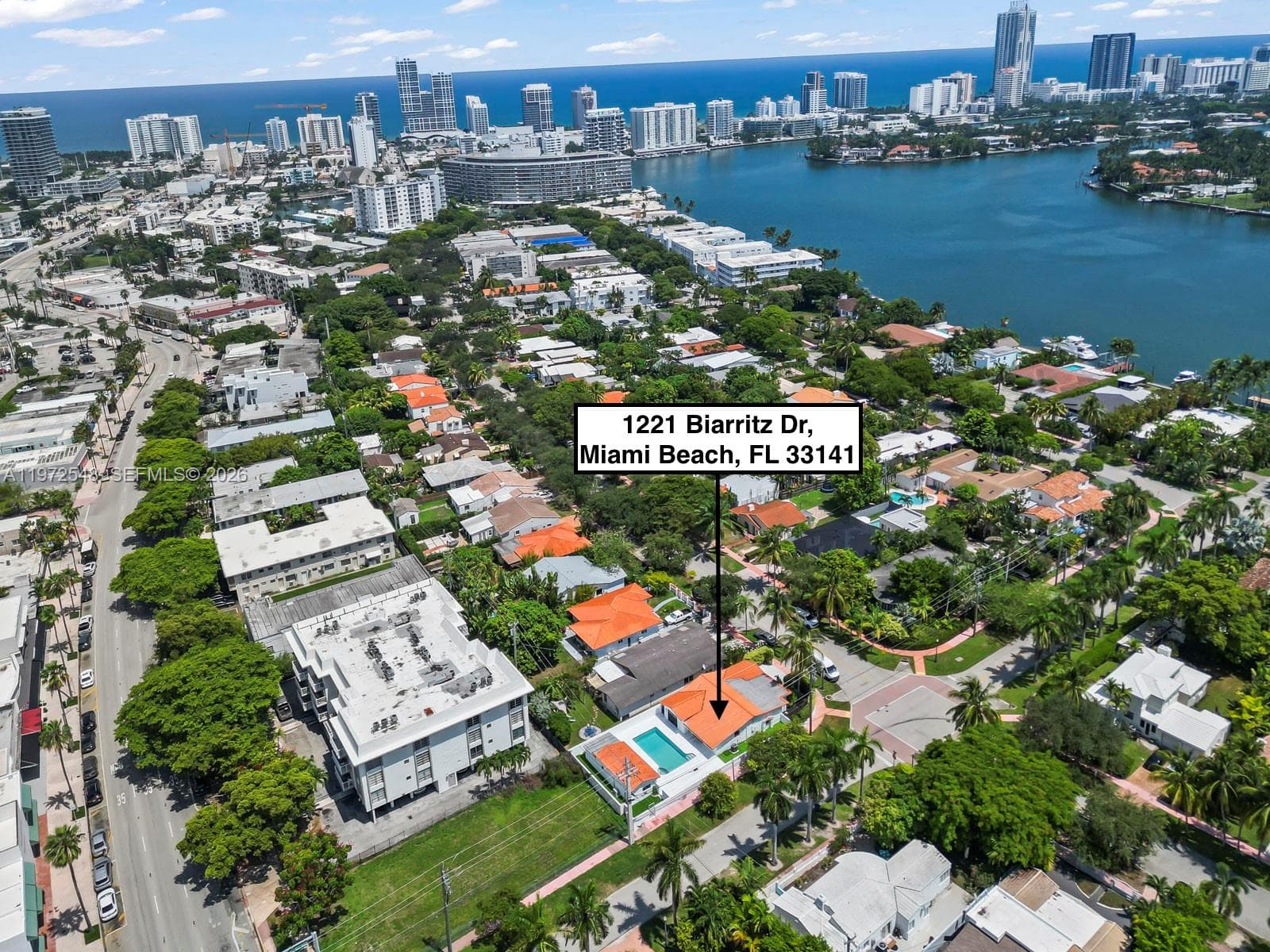 A11972548 — Miami Beach — 61