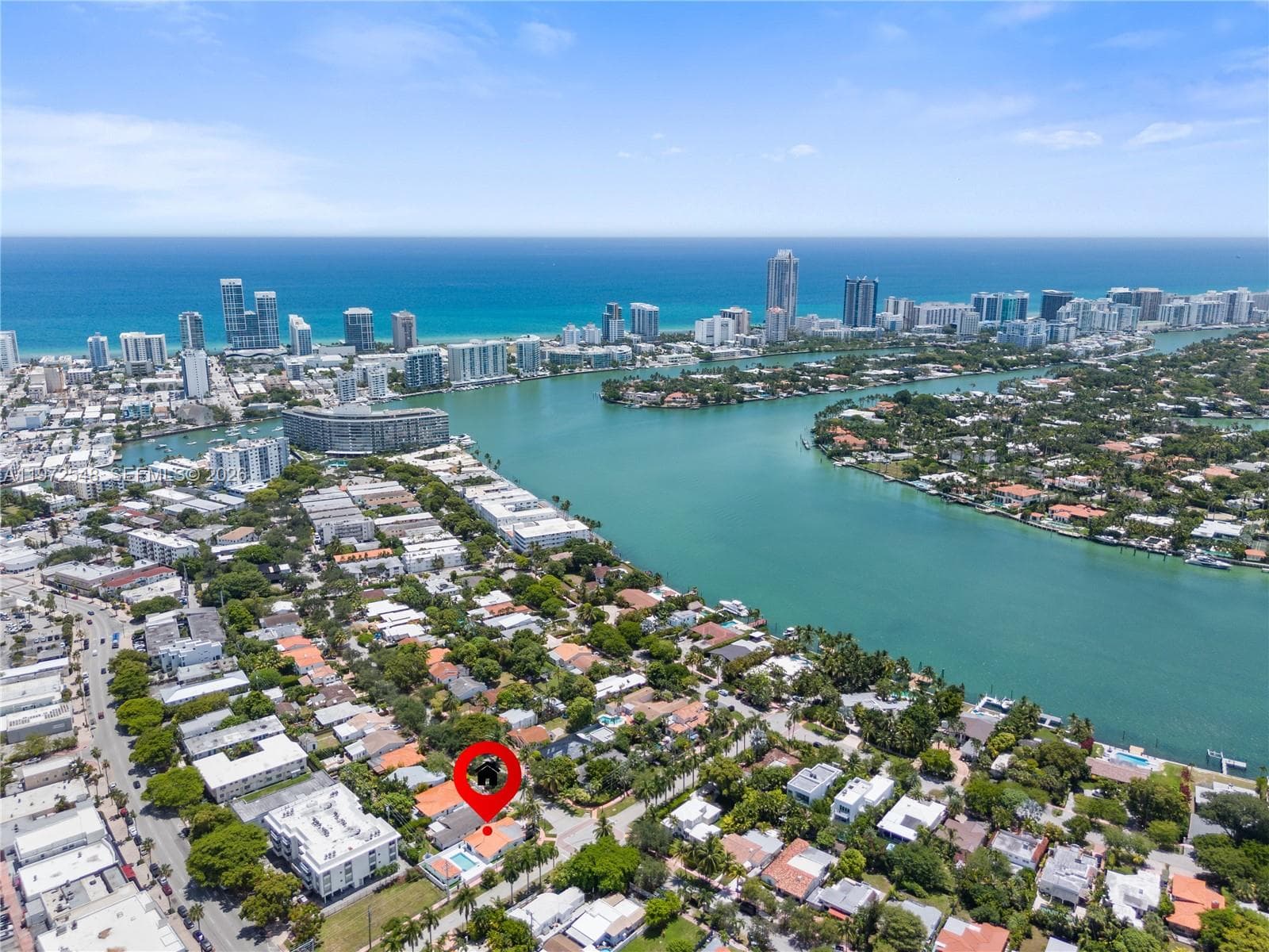 A11972548 — Miami Beach — 59