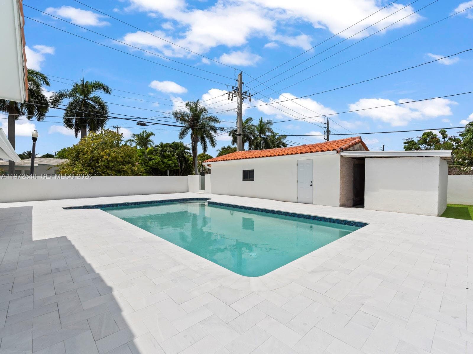 A11972548 — Miami Beach — 50