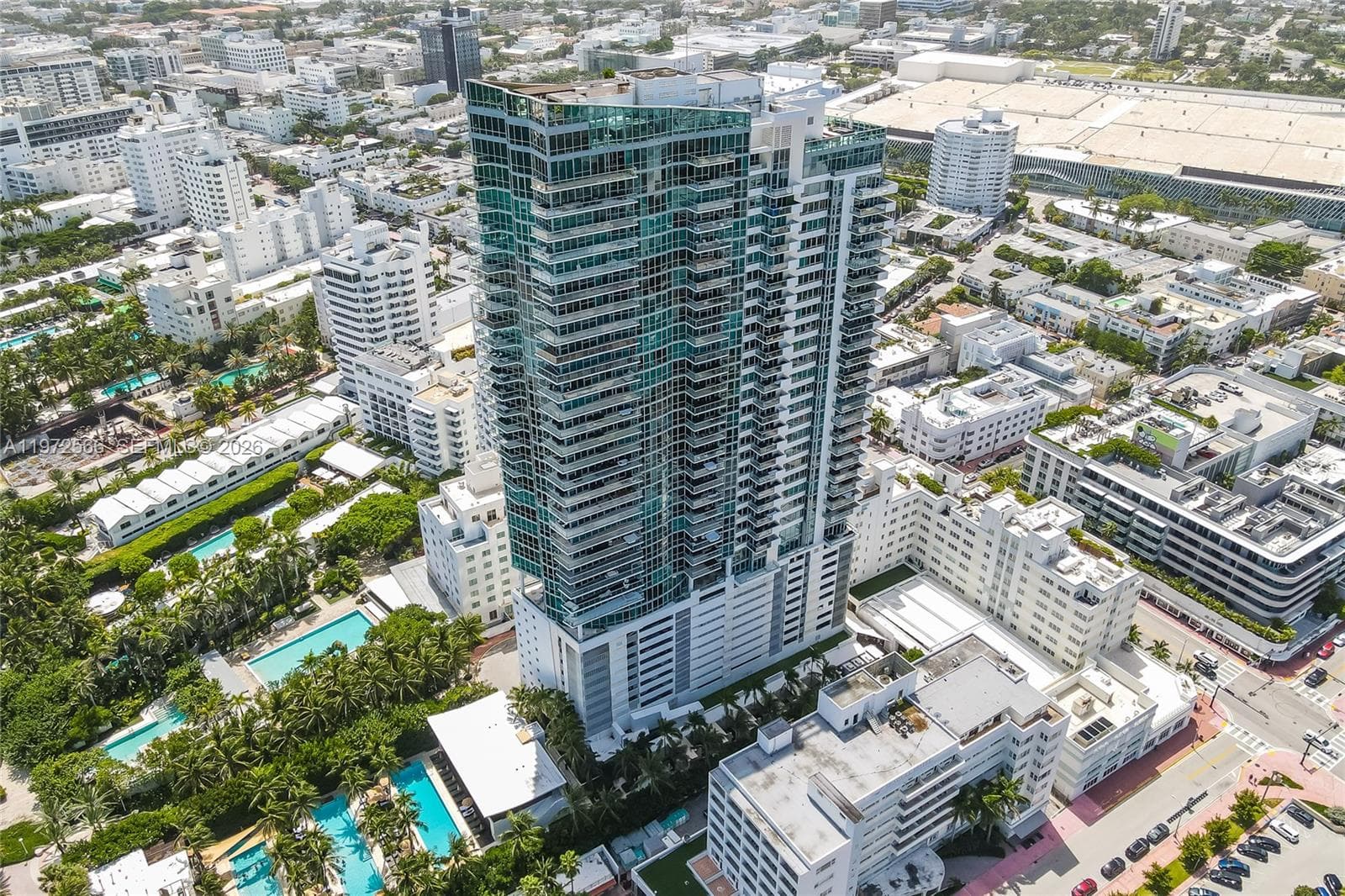 A11972566 — Miami Beach — 37