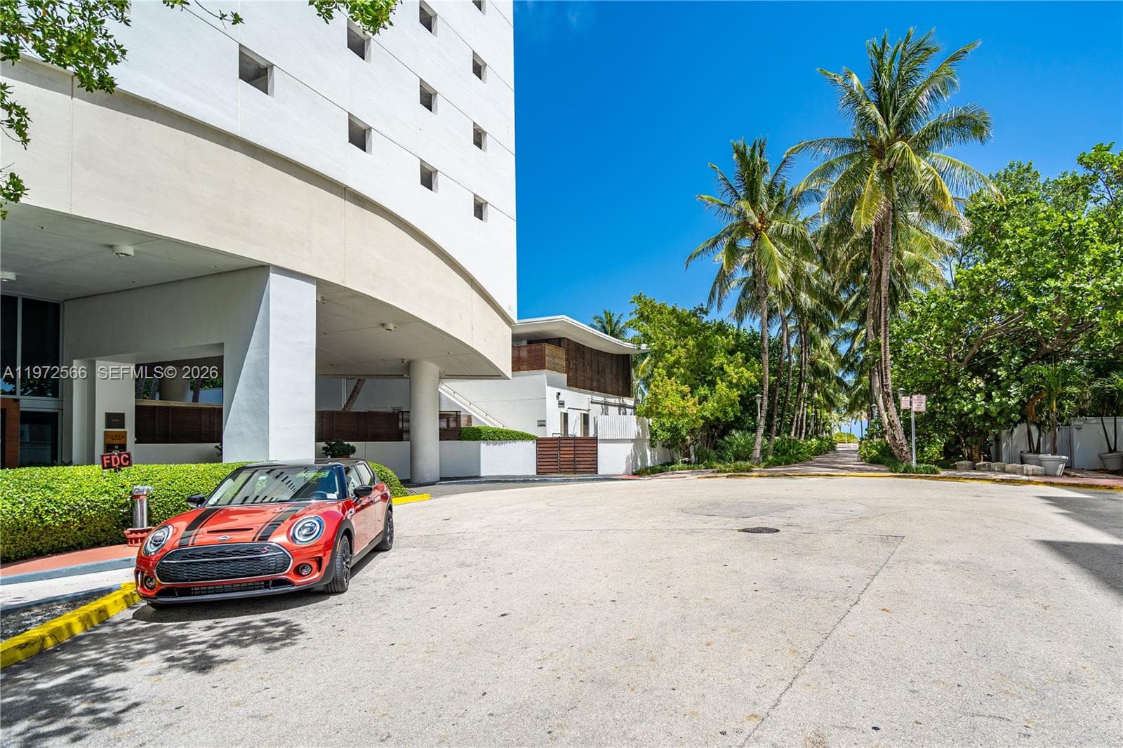 A11972566 — Miami Beach — 48