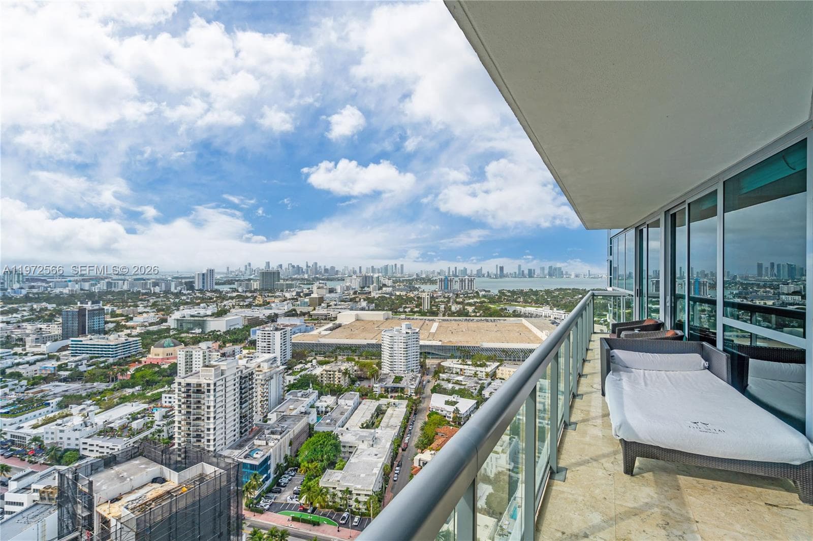 A11972566 — Miami Beach — 31