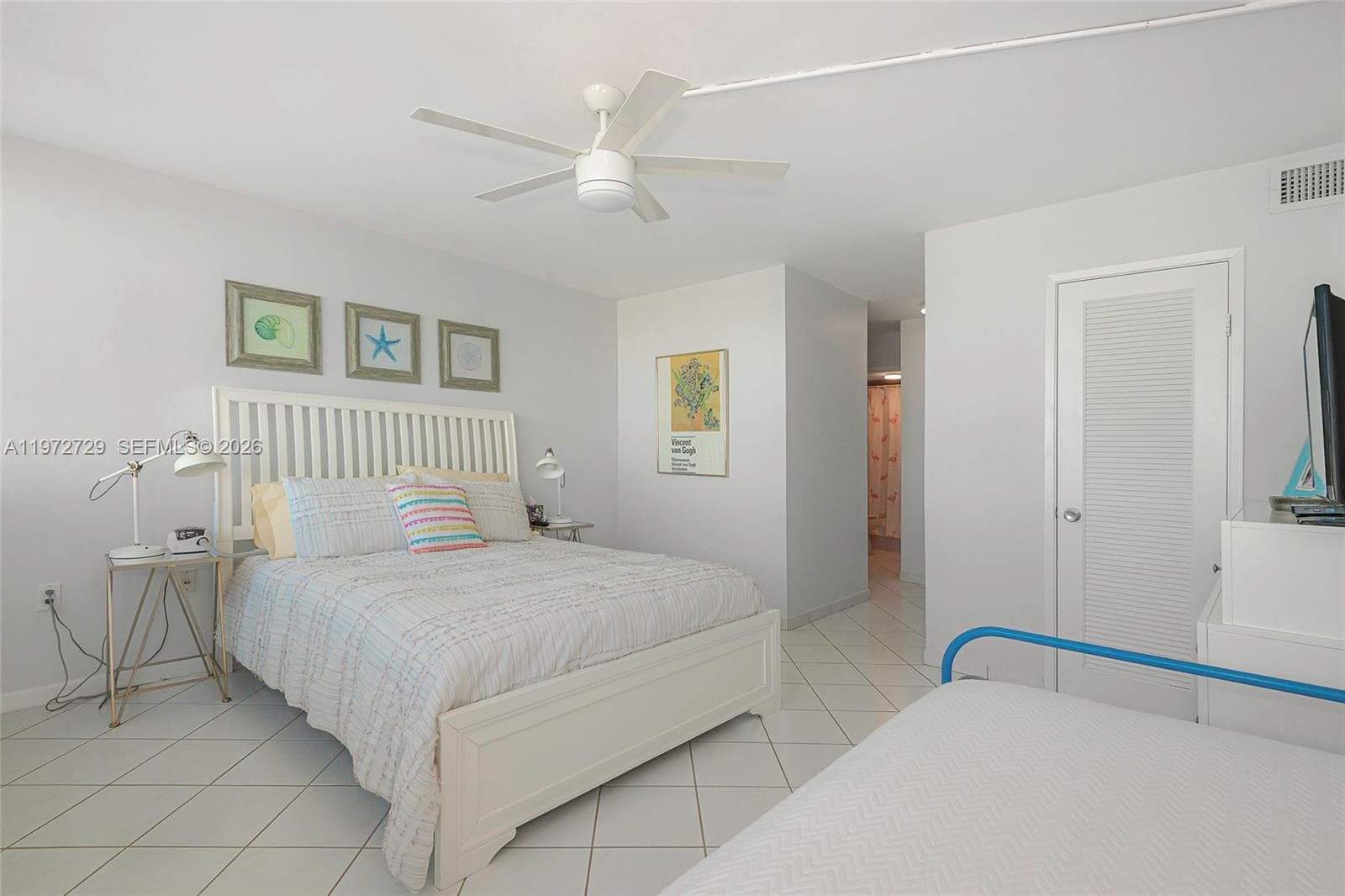 A11972729 — Miami Beach — 25