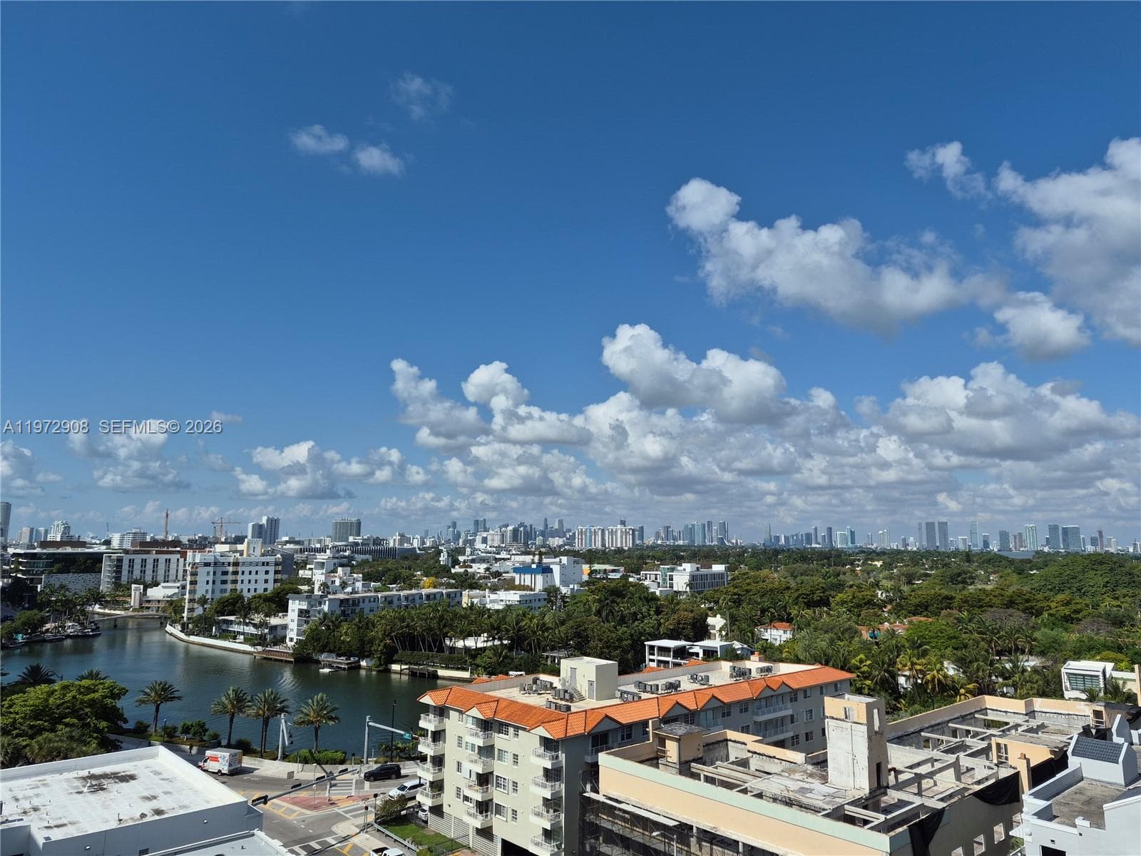 A11972908 — Miami Beach — 40