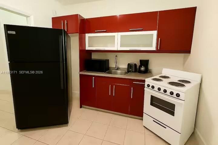 A11973171 — Miami Beach — 3
