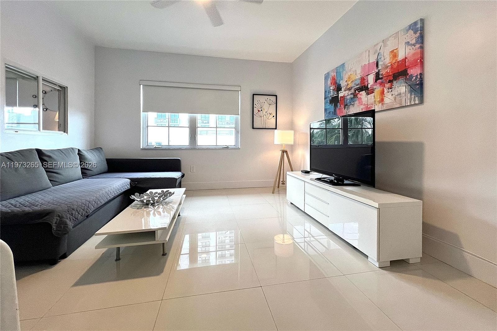A11973265 — Miami Beach
