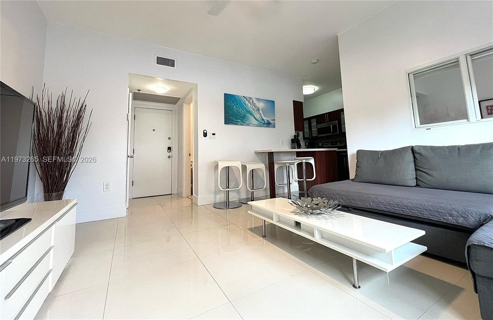A11973265 — Miami Beach — 10