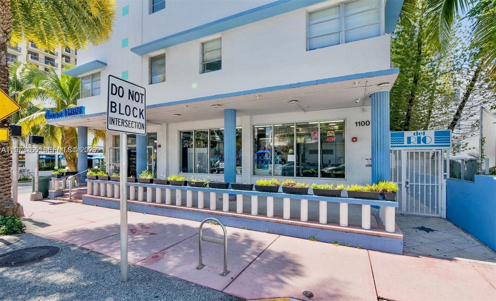A11973265 — Miami Beach — 21