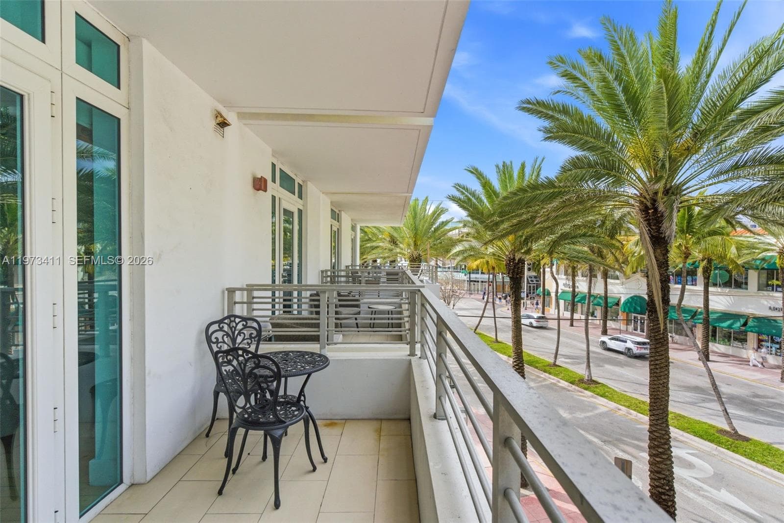 A11973411 — Miami Beach — 27