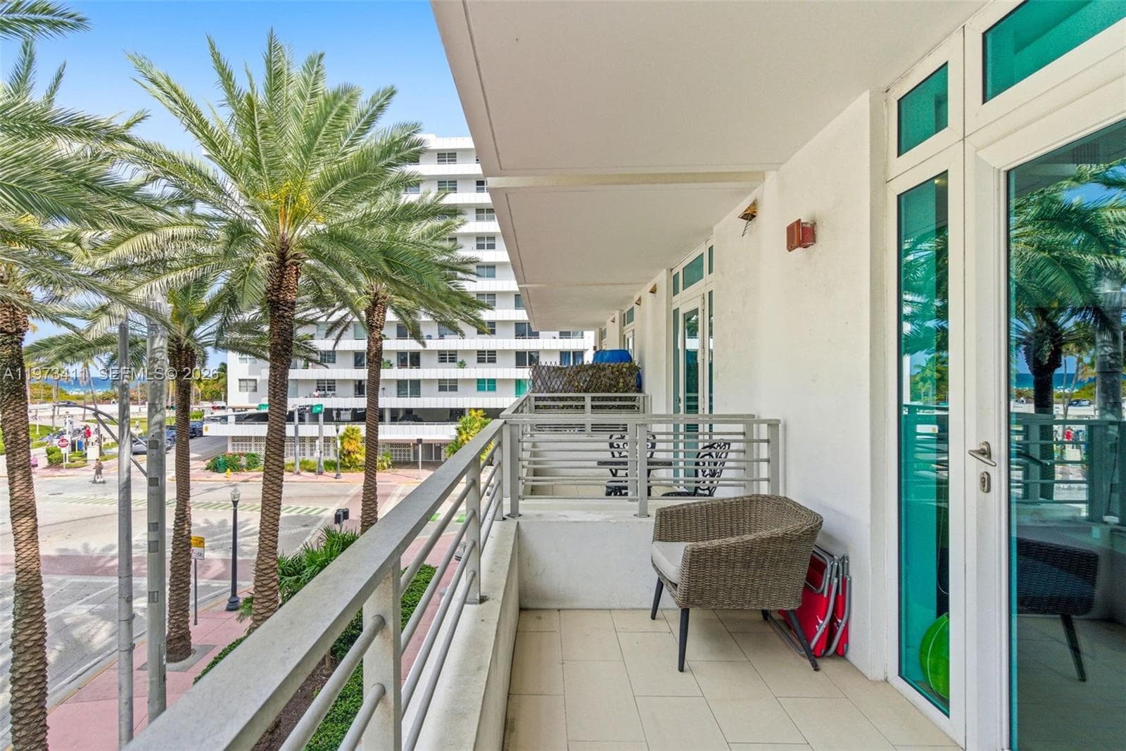 A11973411 — Miami Beach — 26