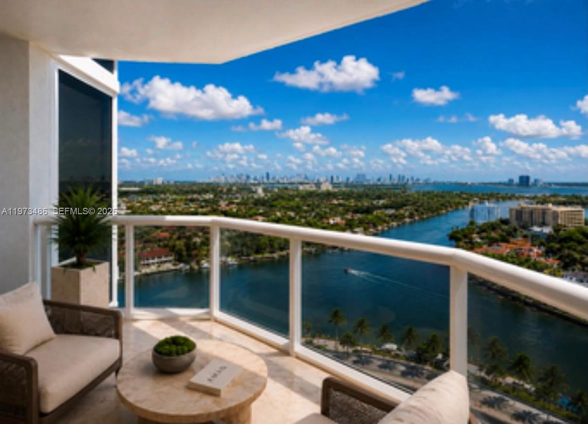 A11973486 — Miami Beach — 18