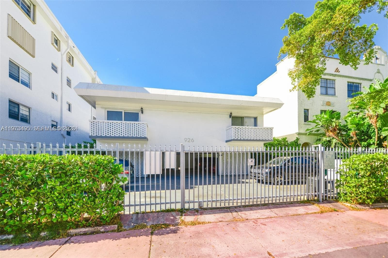 A11973495 — Miami Beach — 13