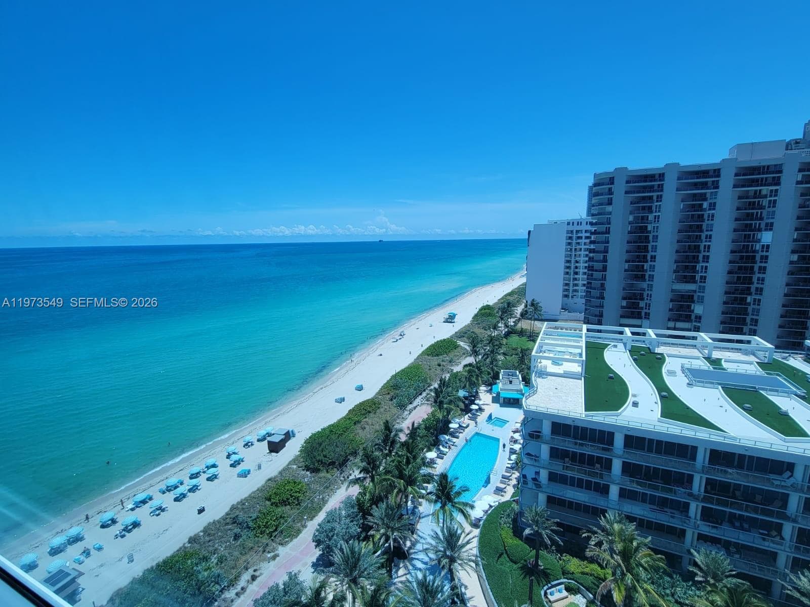 A11973549 — Miami Beach
