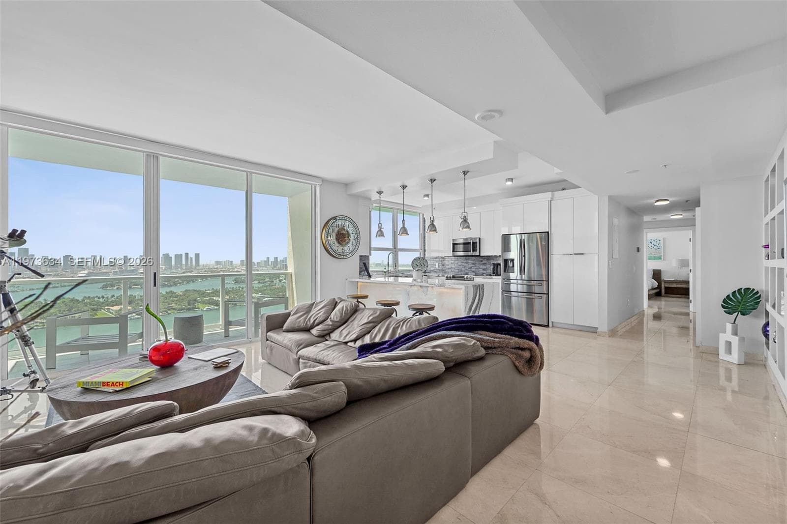 A11973634 — Miami Beach — 3