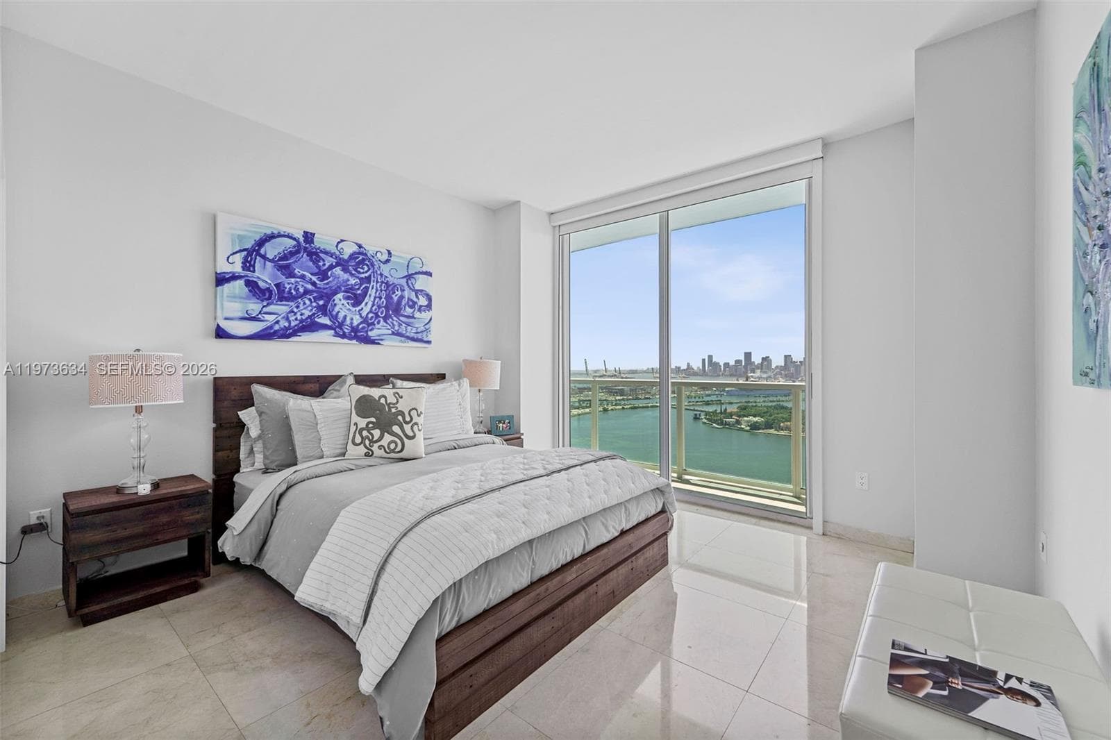 A11973634 — Miami Beach — 24