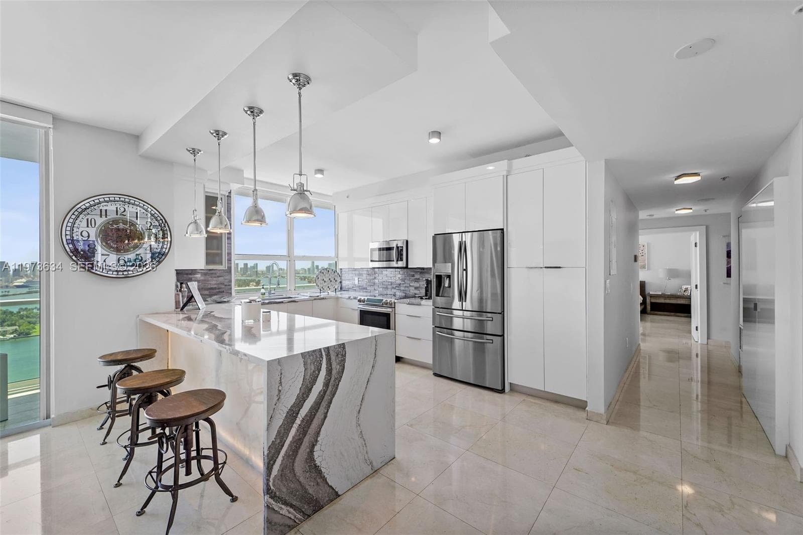 A11973634 — Miami Beach — 8
