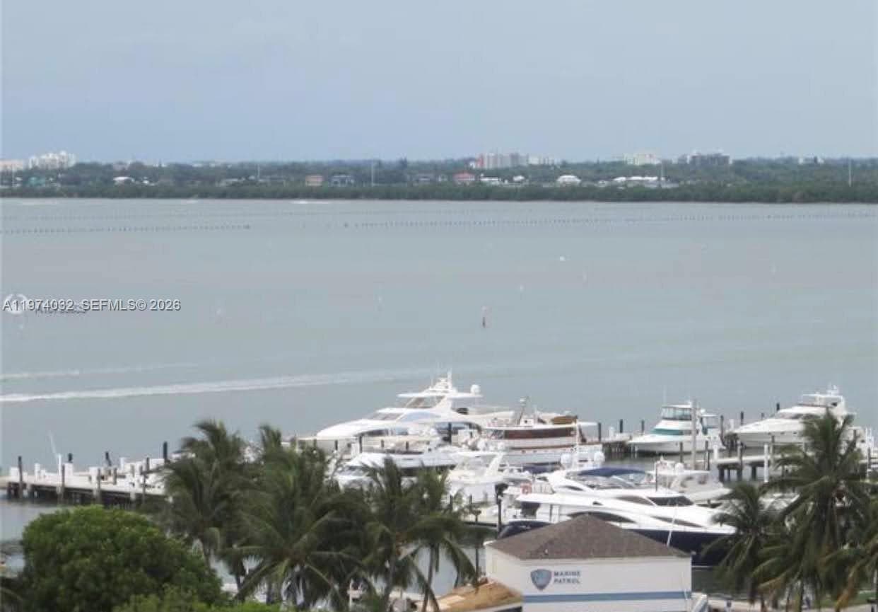 A11974032 — Miami Beach — 4