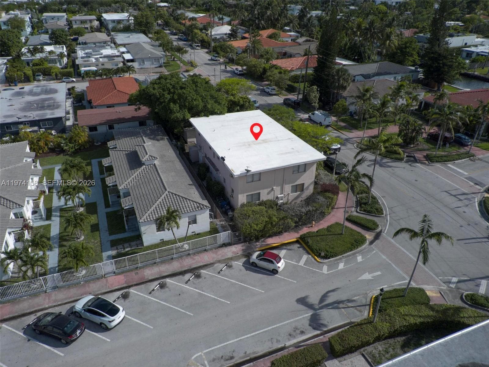A11974158 — Miami Beach — 4