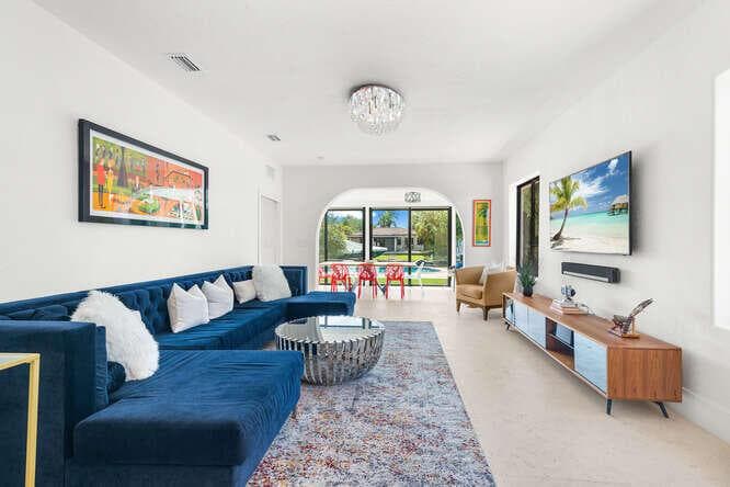 R11167887 — Miami Beach