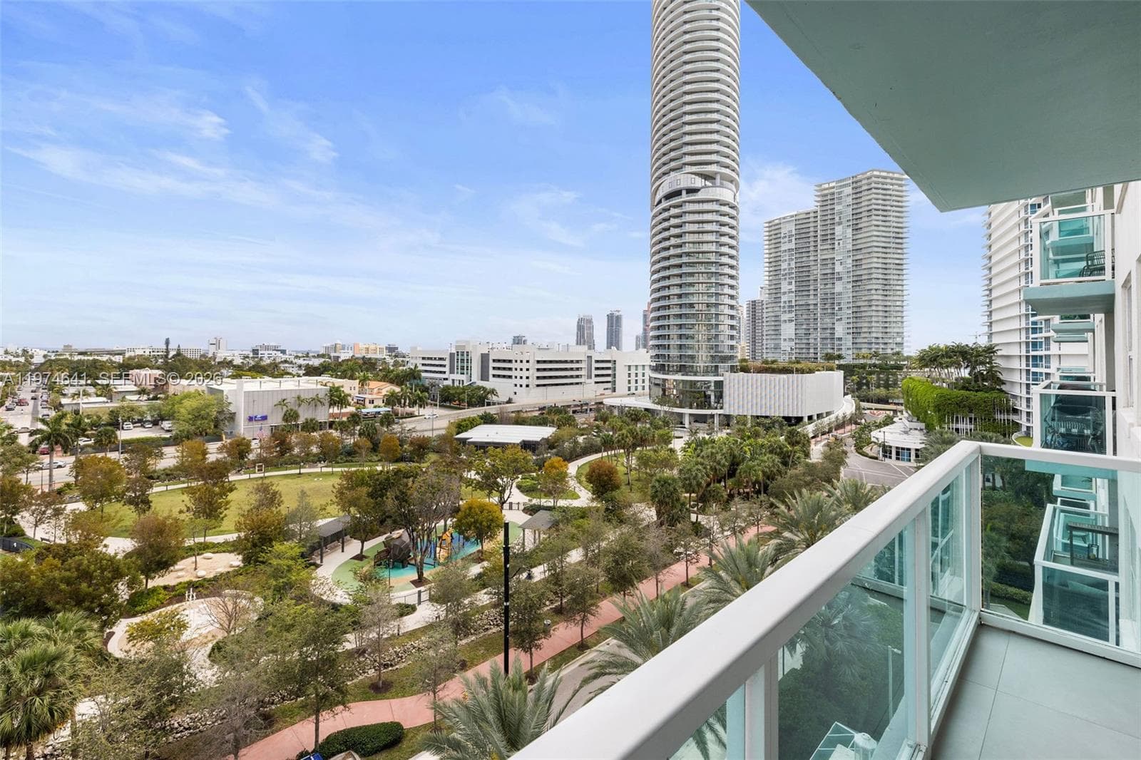 A11974641 — Miami Beach
