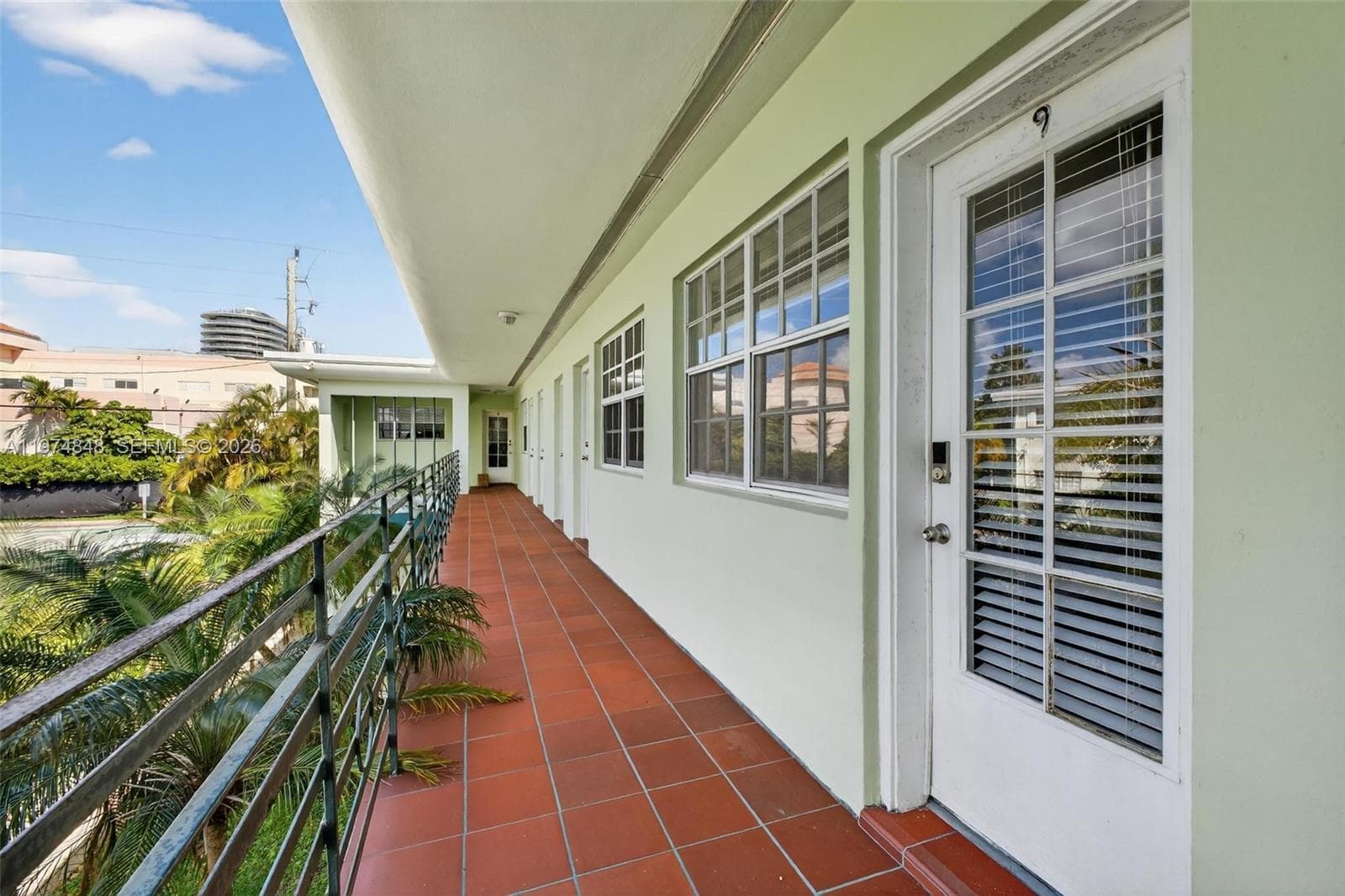 A11974848 — Miami Beach — 23