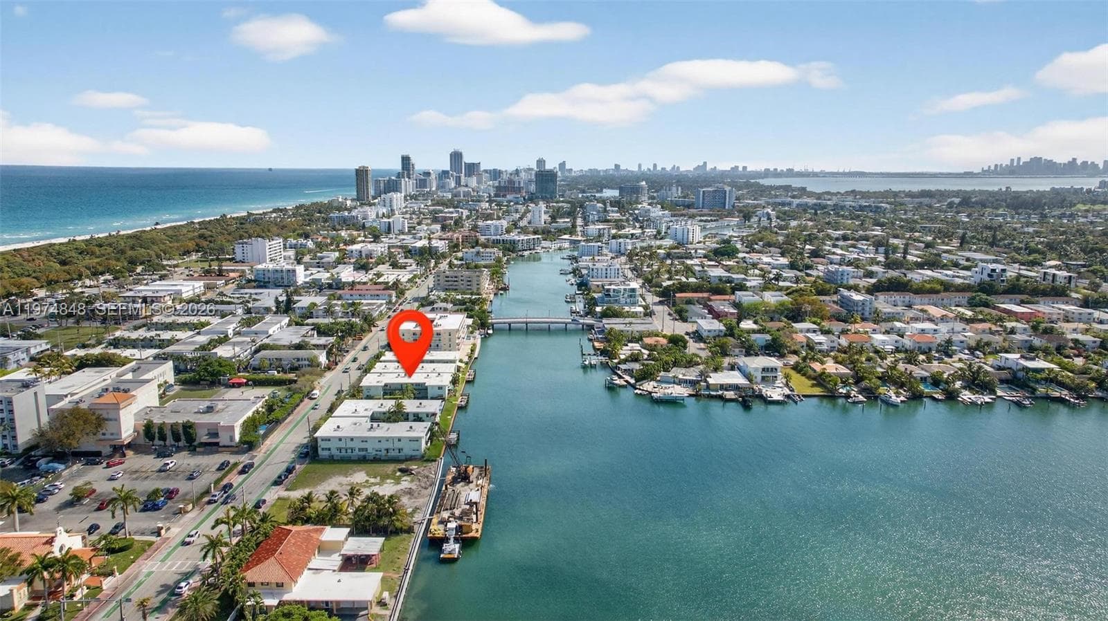 A11974848 — Miami Beach — 40