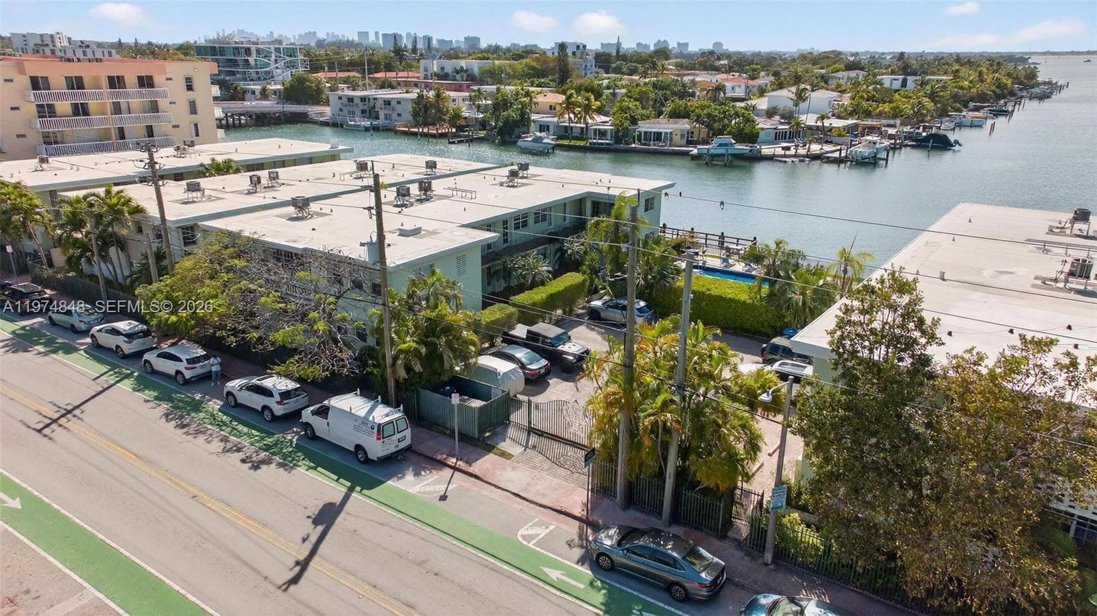 A11974848 — Miami Beach — 31
