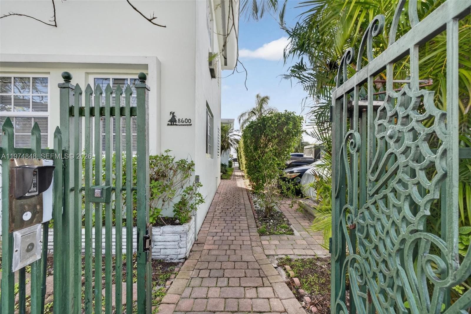 A11974848 — Miami Beach — 29