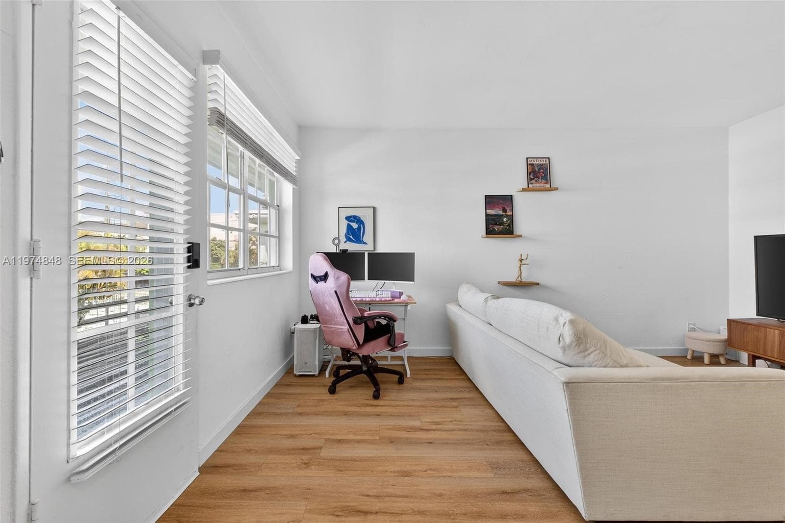 A11974848 — Miami Beach — 4