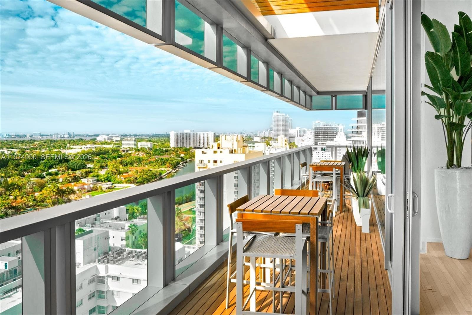 A11974950 — Miami Beach — 15