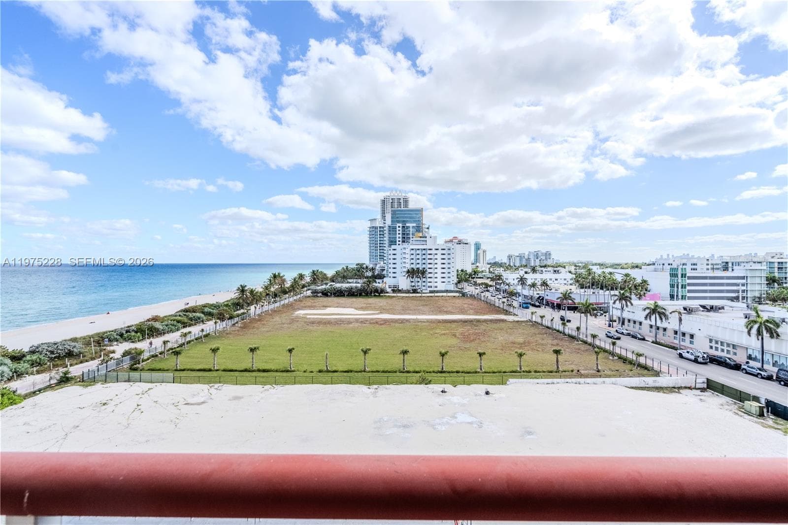 A11975228 — Miami Beach — 34