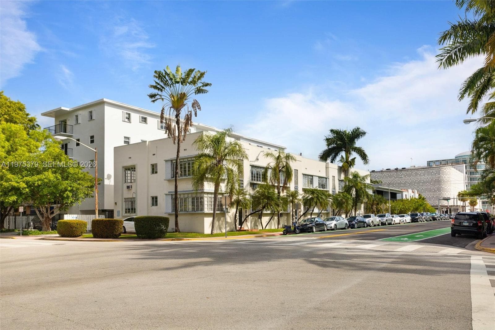 A11975379 — Miami Beach — 2