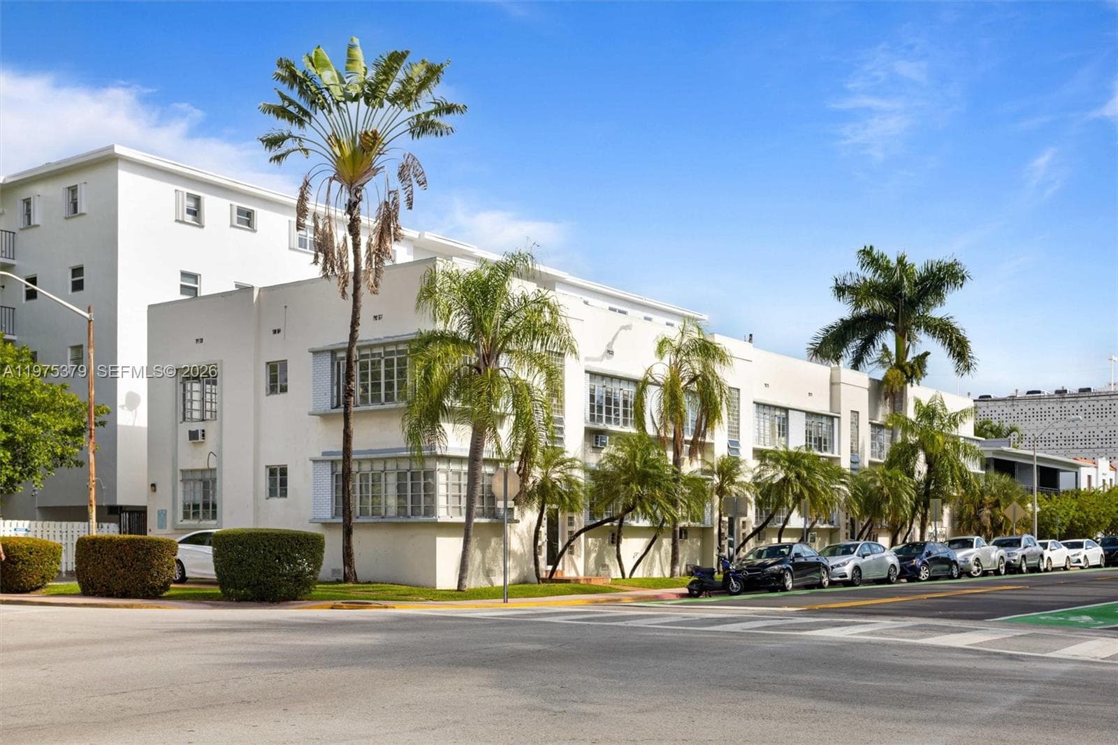 A11975379 — Miami Beach