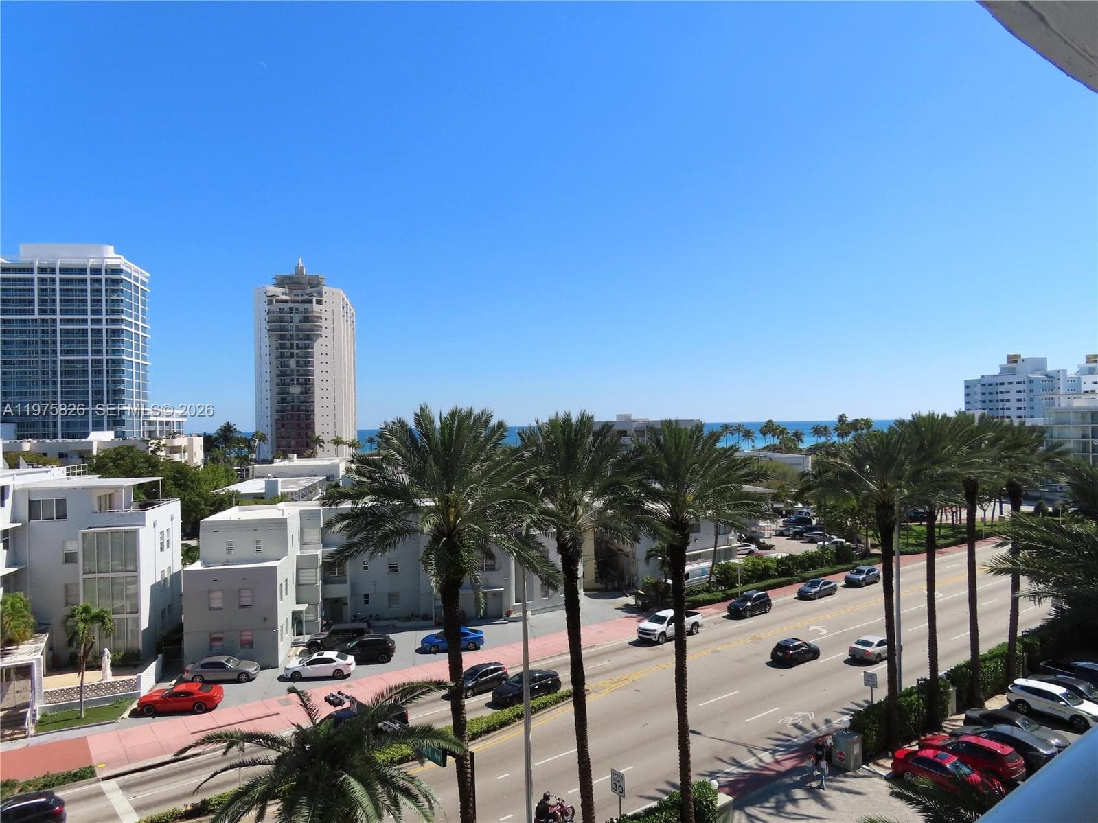 A11975826 — Miami Beach — 16