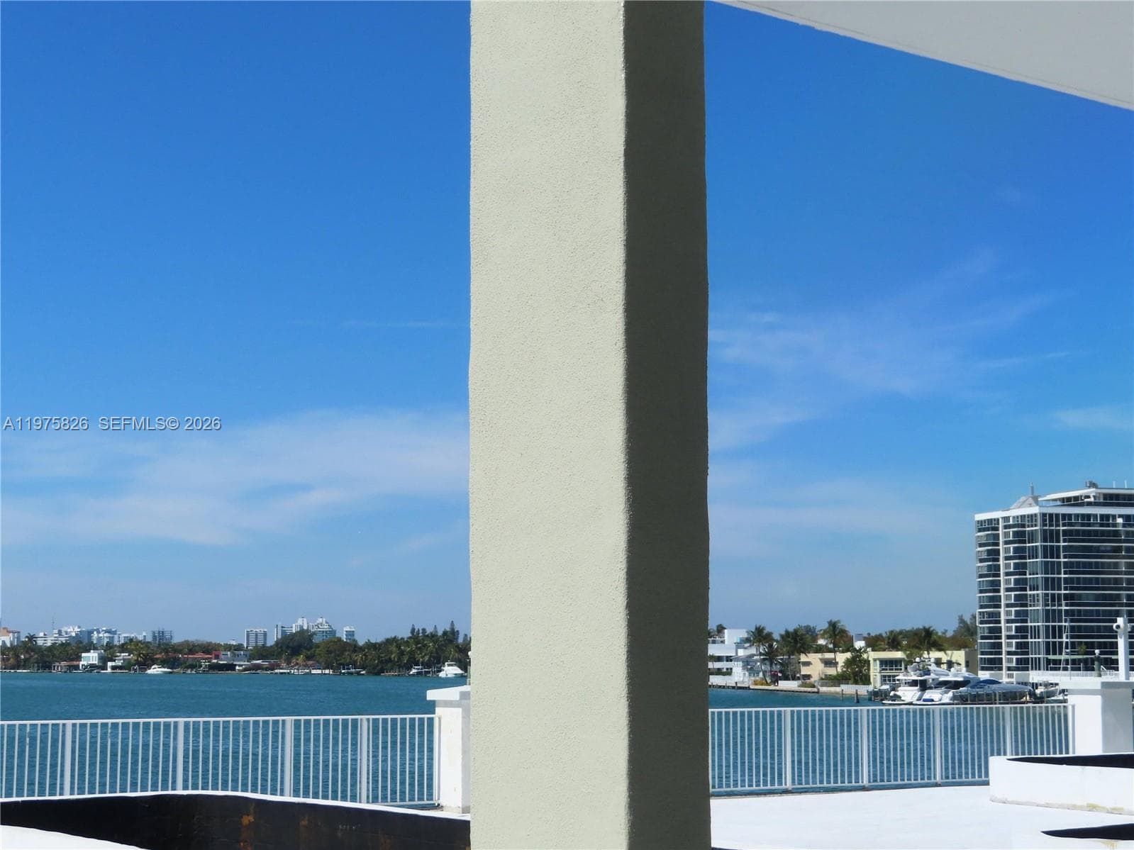 A11975826 — Miami Beach — 30