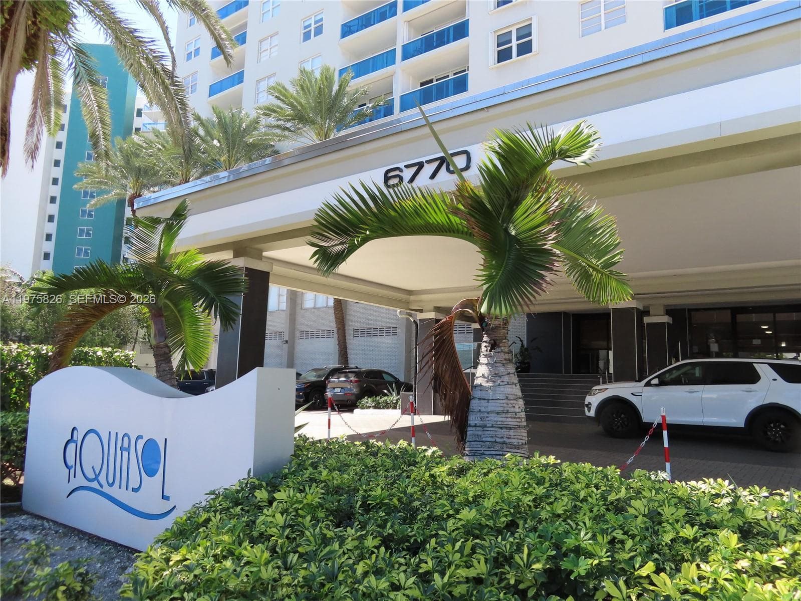A11975826 — Miami Beach — 4