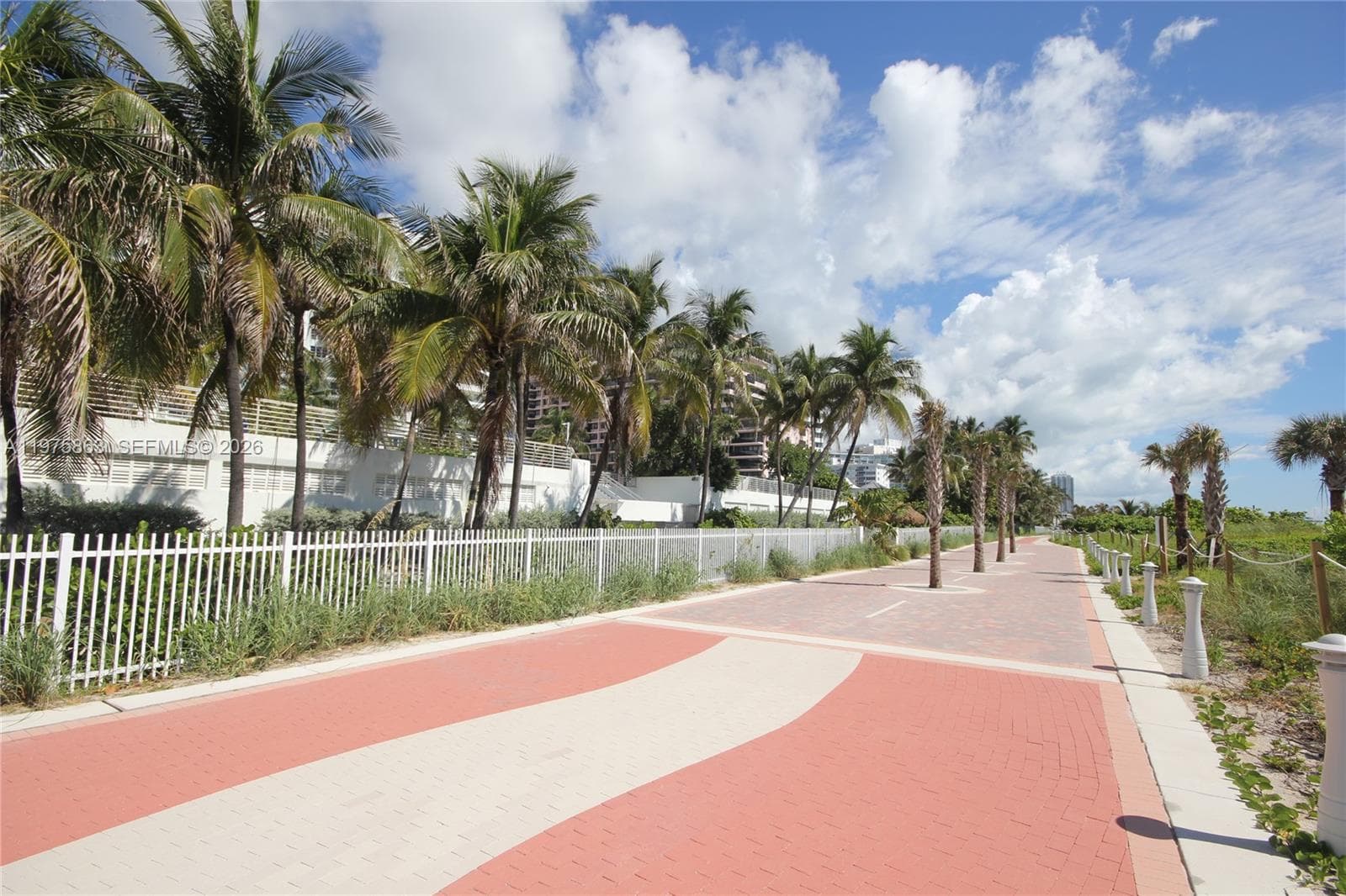 A11975863 — Miami Beach — 31