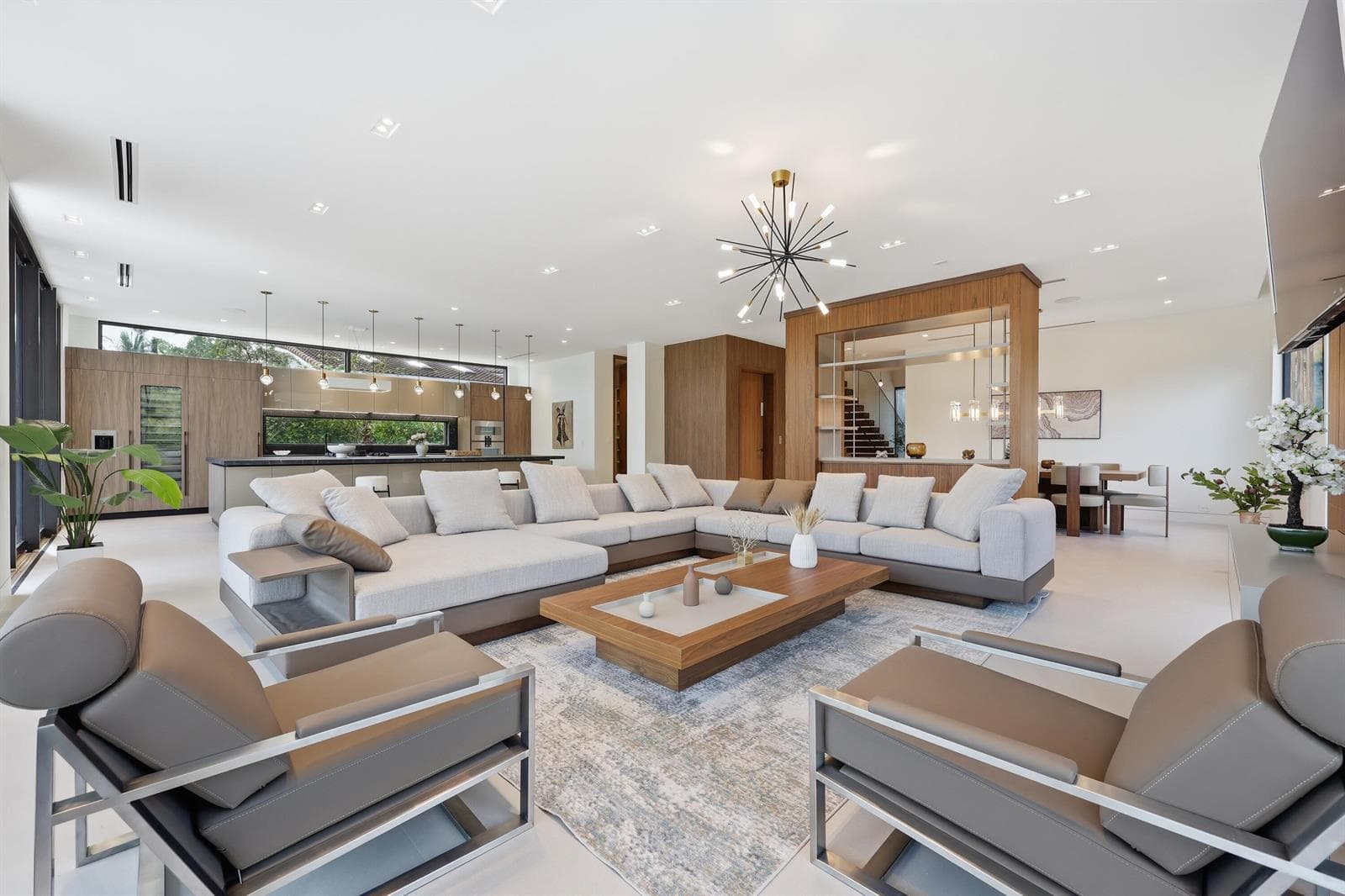 F10555773 — Miami Beach — 15