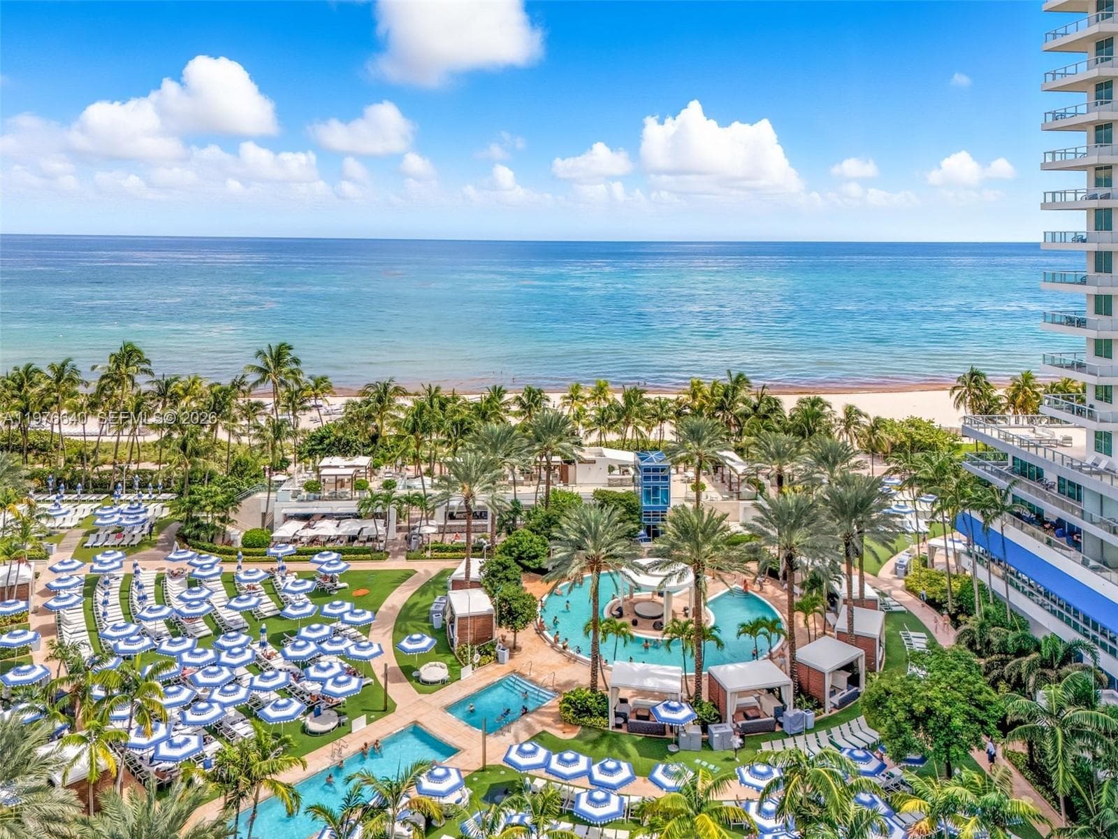 A11976640 — Miami Beach — 27