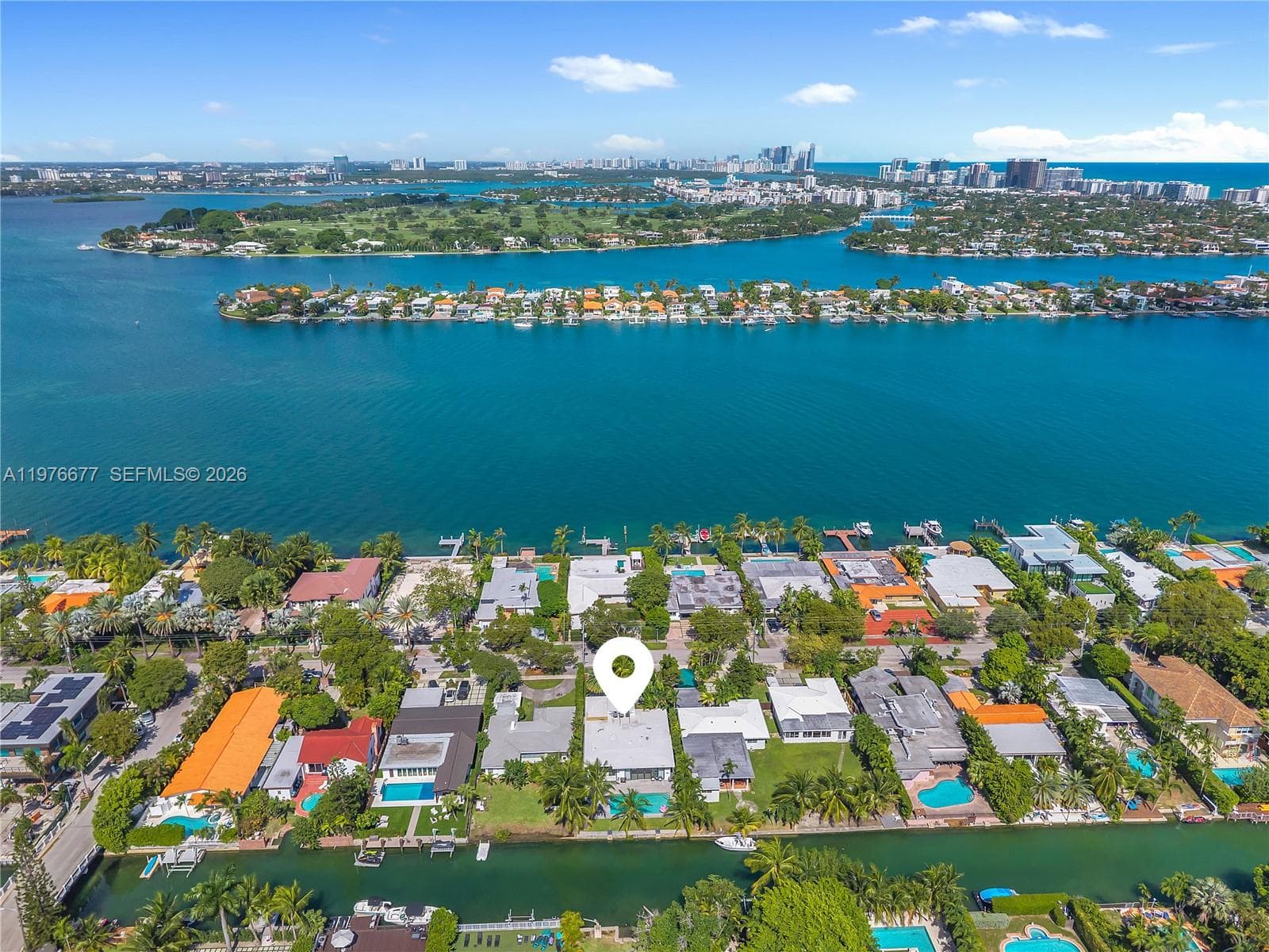 A11976677 — Miami Beach — 24