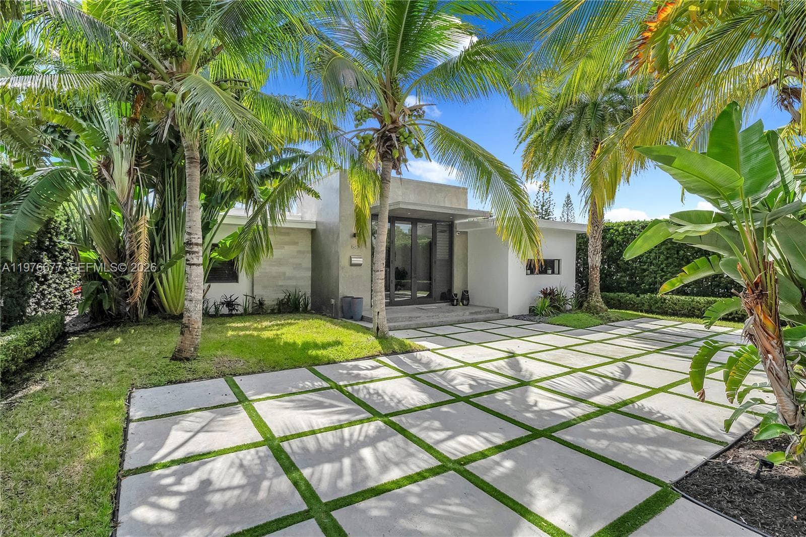 A11976677 — Miami Beach — 4