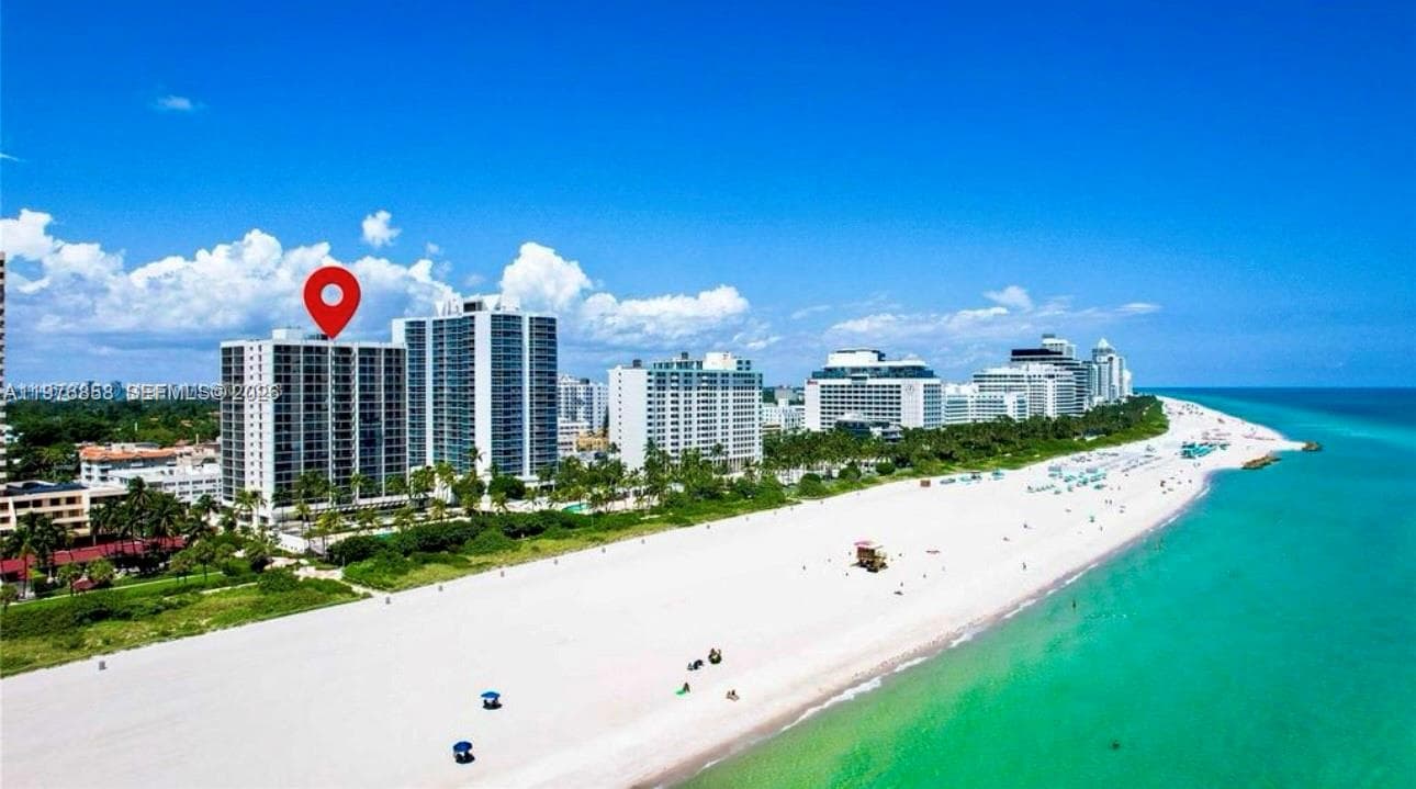 A11976858 — Miami Beach — 10